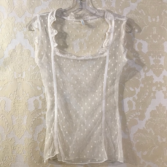 Tops - Beautiful lace top